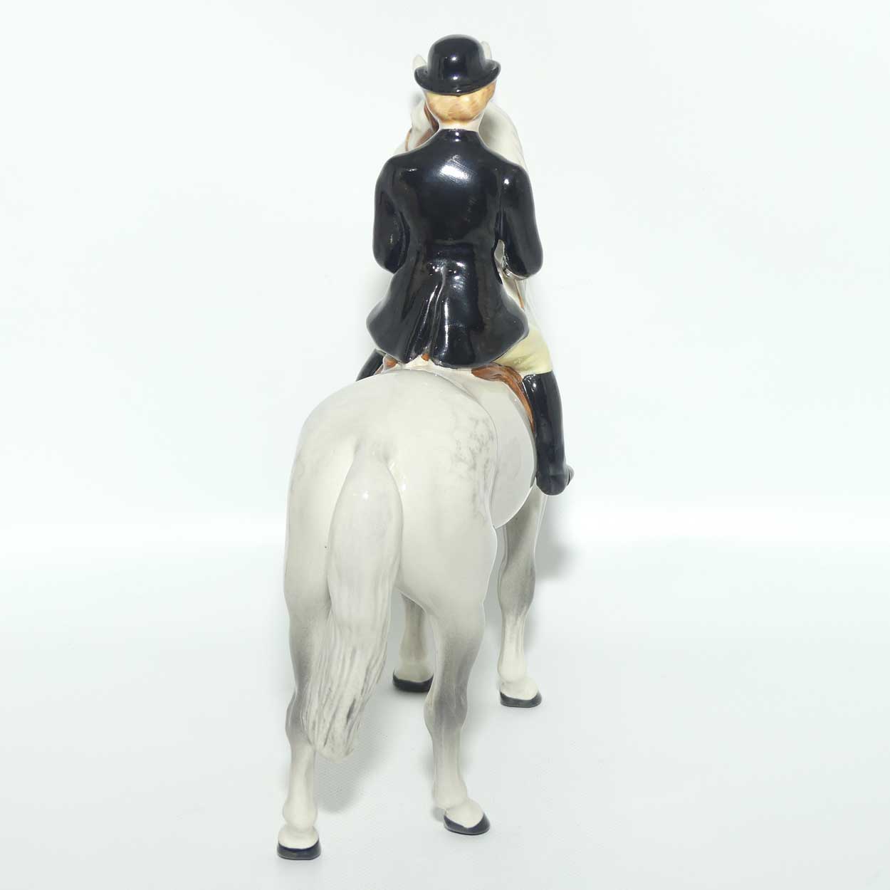 #1730 Beswick Huntswoman | On Standing Horse | Grey #1