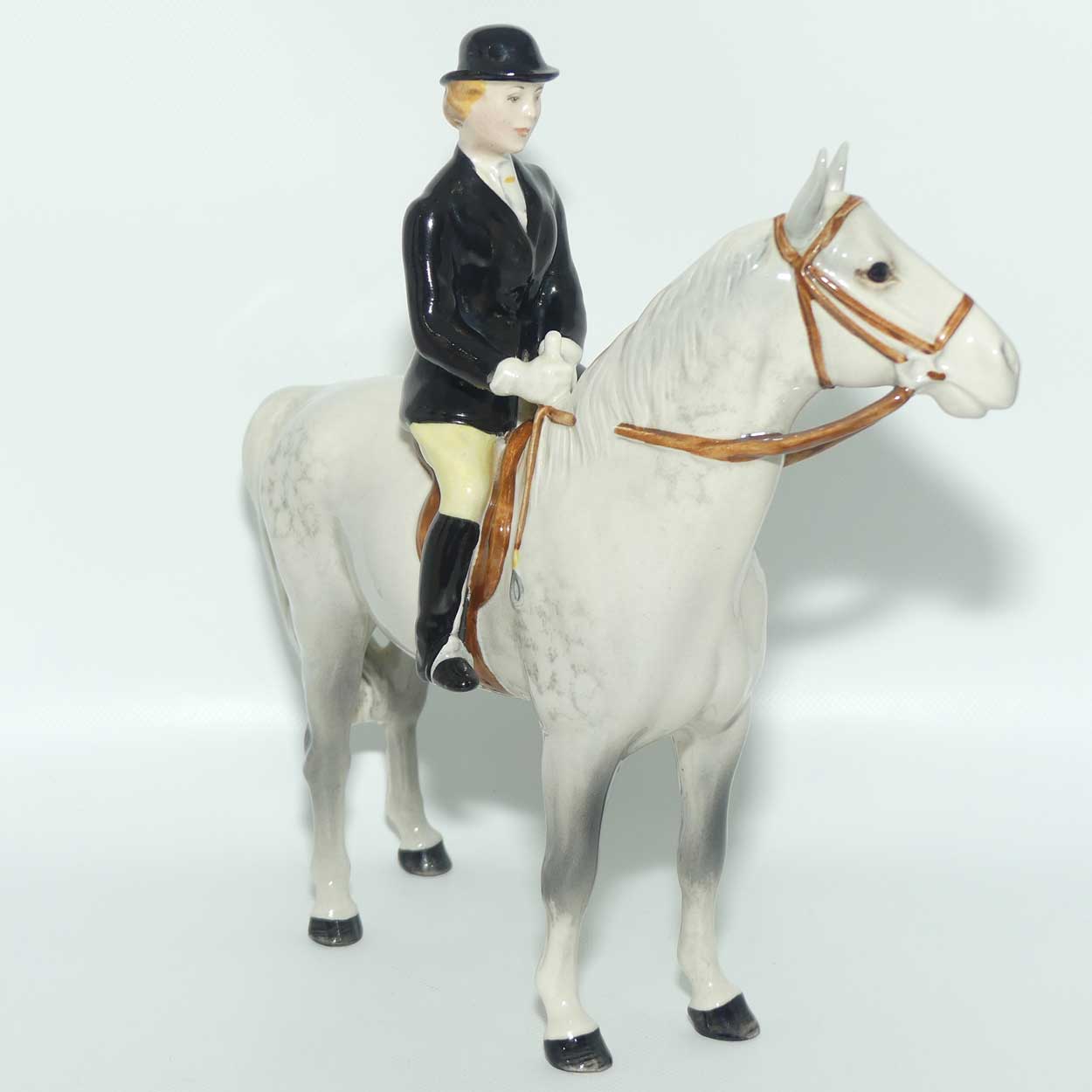 #1730 Beswick Huntswoman | On Standing Horse | Grey #1