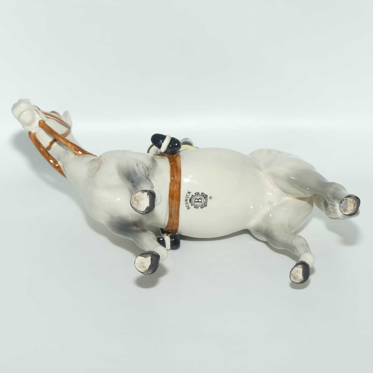 #1730 Beswick Huntswoman | On Standing Horse | Grey #1