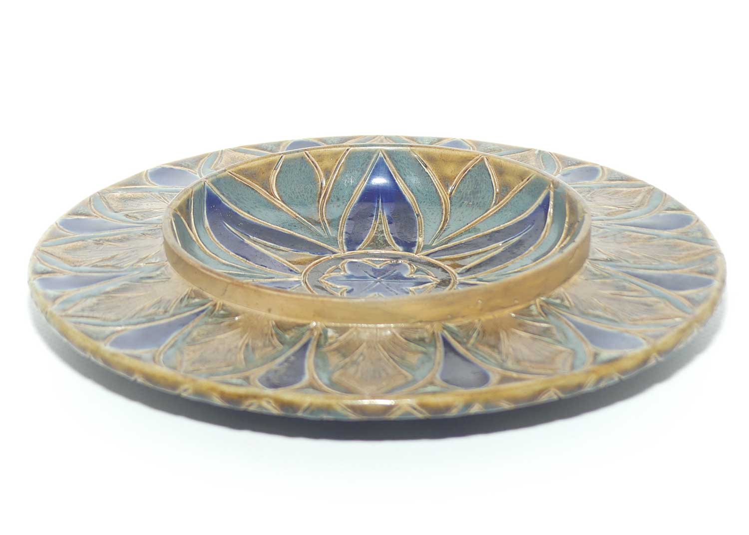Doulton Lambeth extensively decorated and patterned butter dish | c.1883 | by John Huskisson