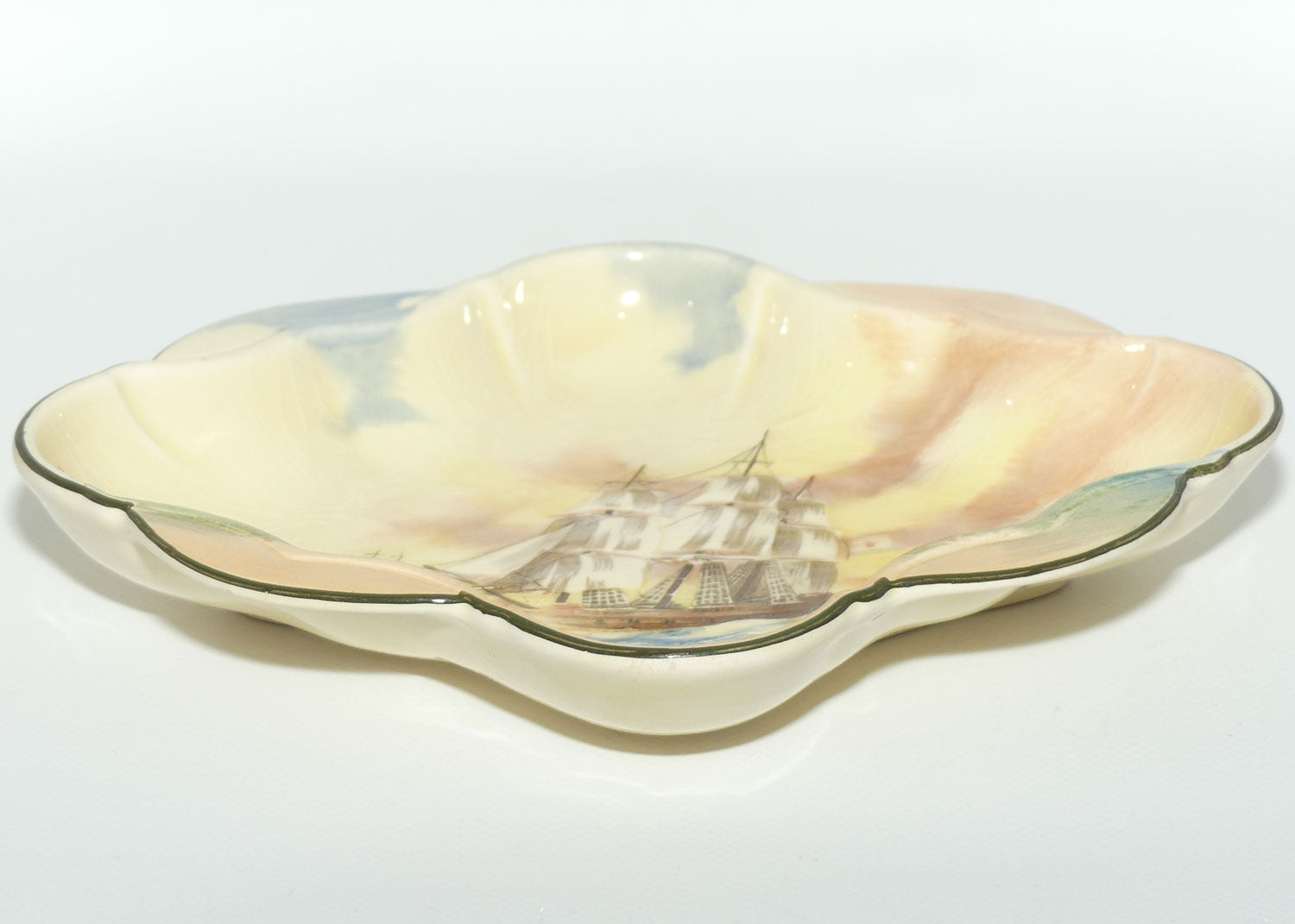 Royal Doulton Famous Ships Hydra & Furei quatrefoil dish D5957 |#1