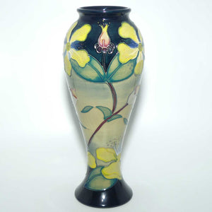 Moorcroft Hypericum 75/11 vase