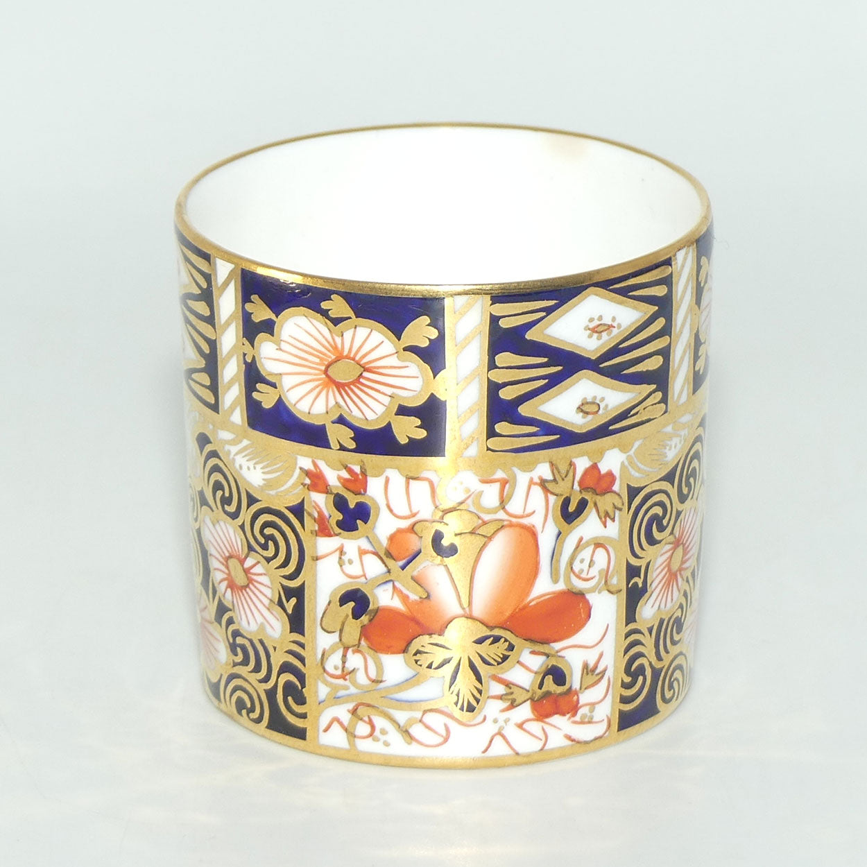 Royal Crown Derby Traditional Imari 2451 set of 6 demi tasse coffee duos