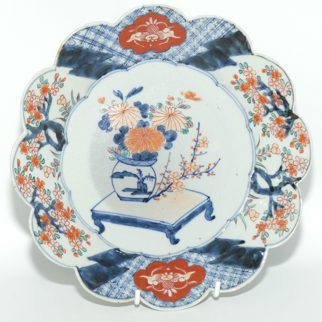 Japanese Imari hand painted cabinet plate c.1900 | Fluted Rim #3 | Red and Blue