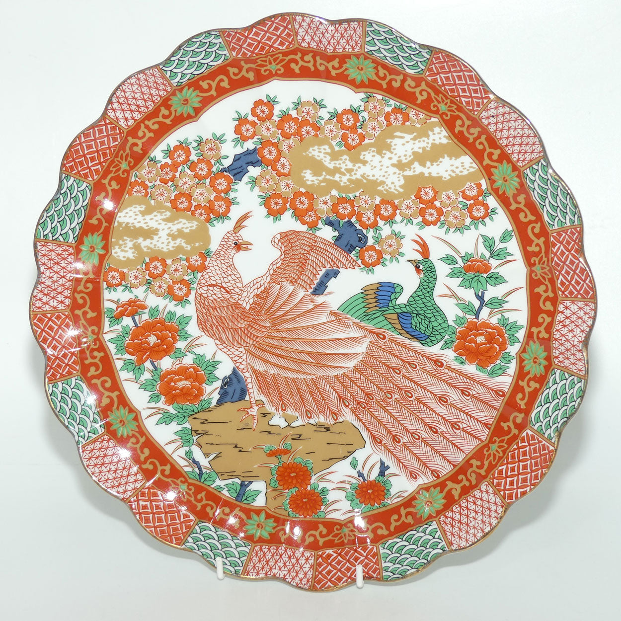 Japanese Imari large fluted edge display plate | 32cm | c.1970