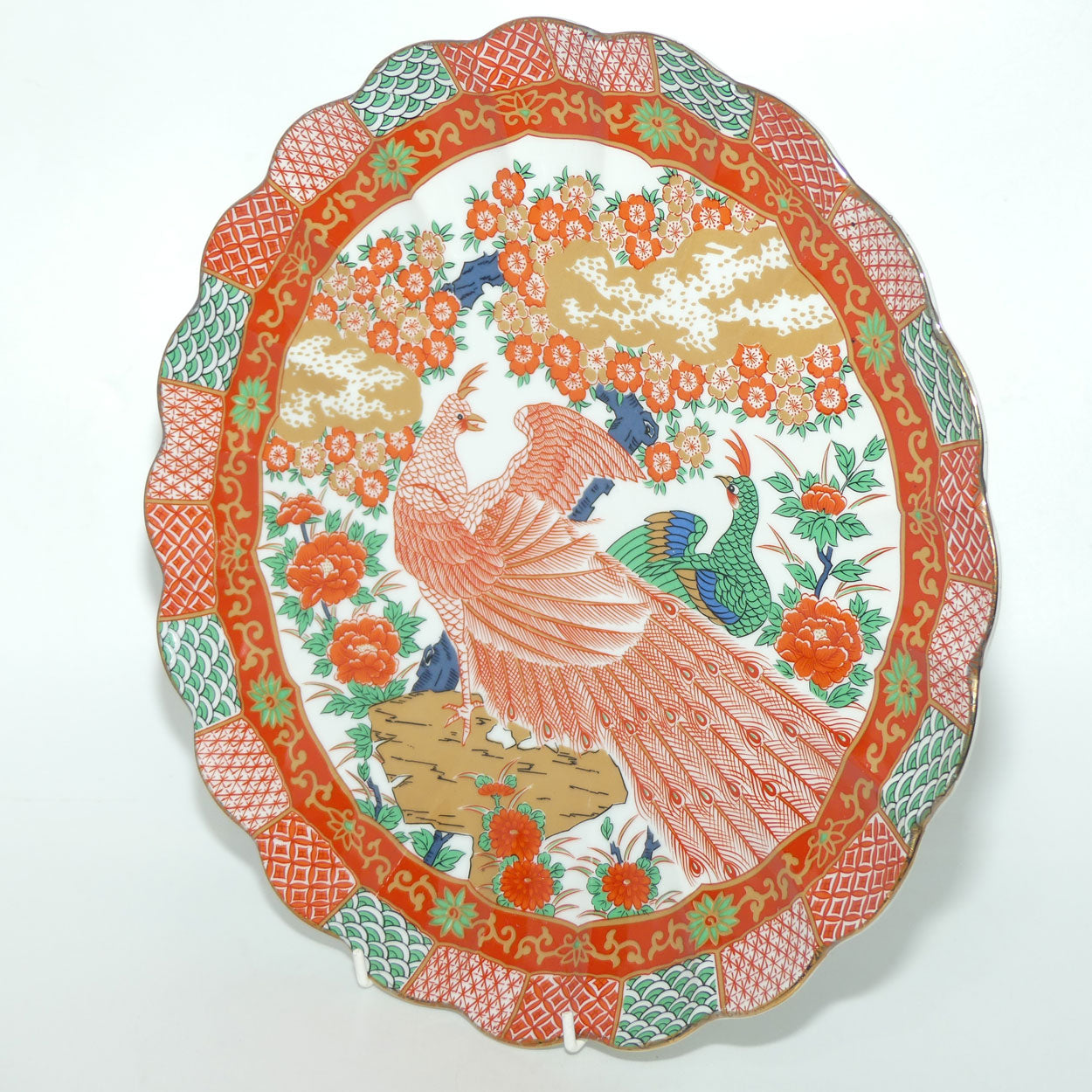 Japanese Imari large fluted edge display plate | 32cm | c.1970