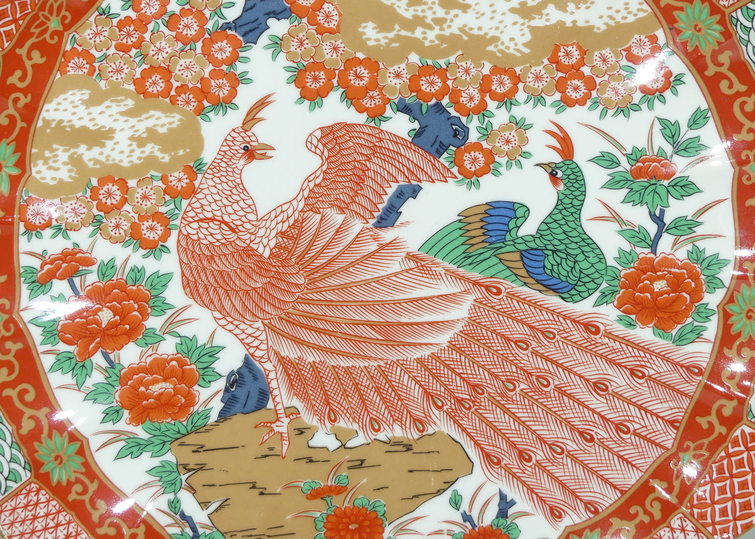 Japanese Imari large fluted edge display plate | 32cm | c.1970
