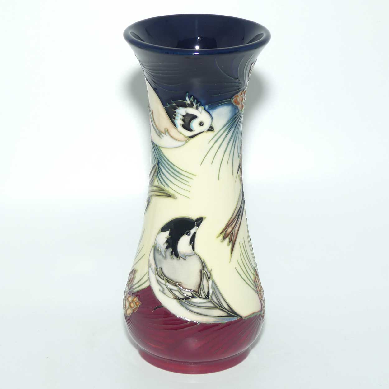 Moorcroft Ingleswood 364/8 vase