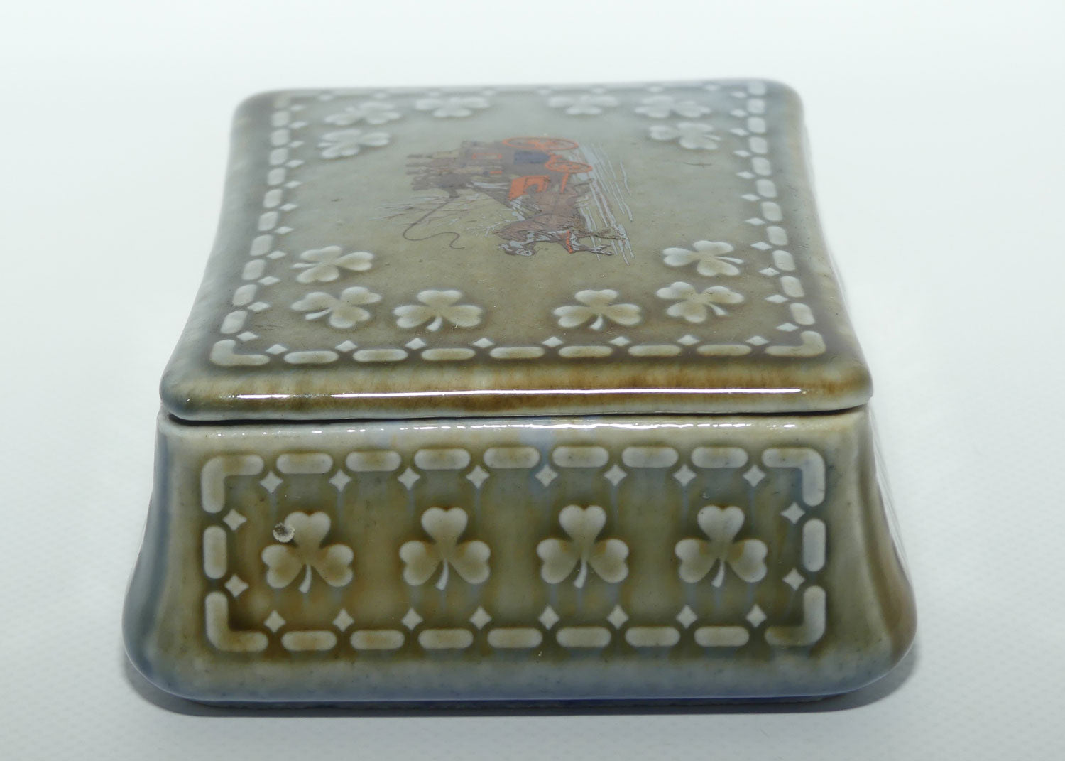 Wade Irish Porcelain Stagecoach trinket box