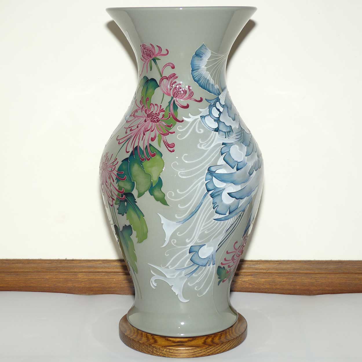Moorcroft Isola Bella 226/18 Prestige Vase (Ltd Ed)