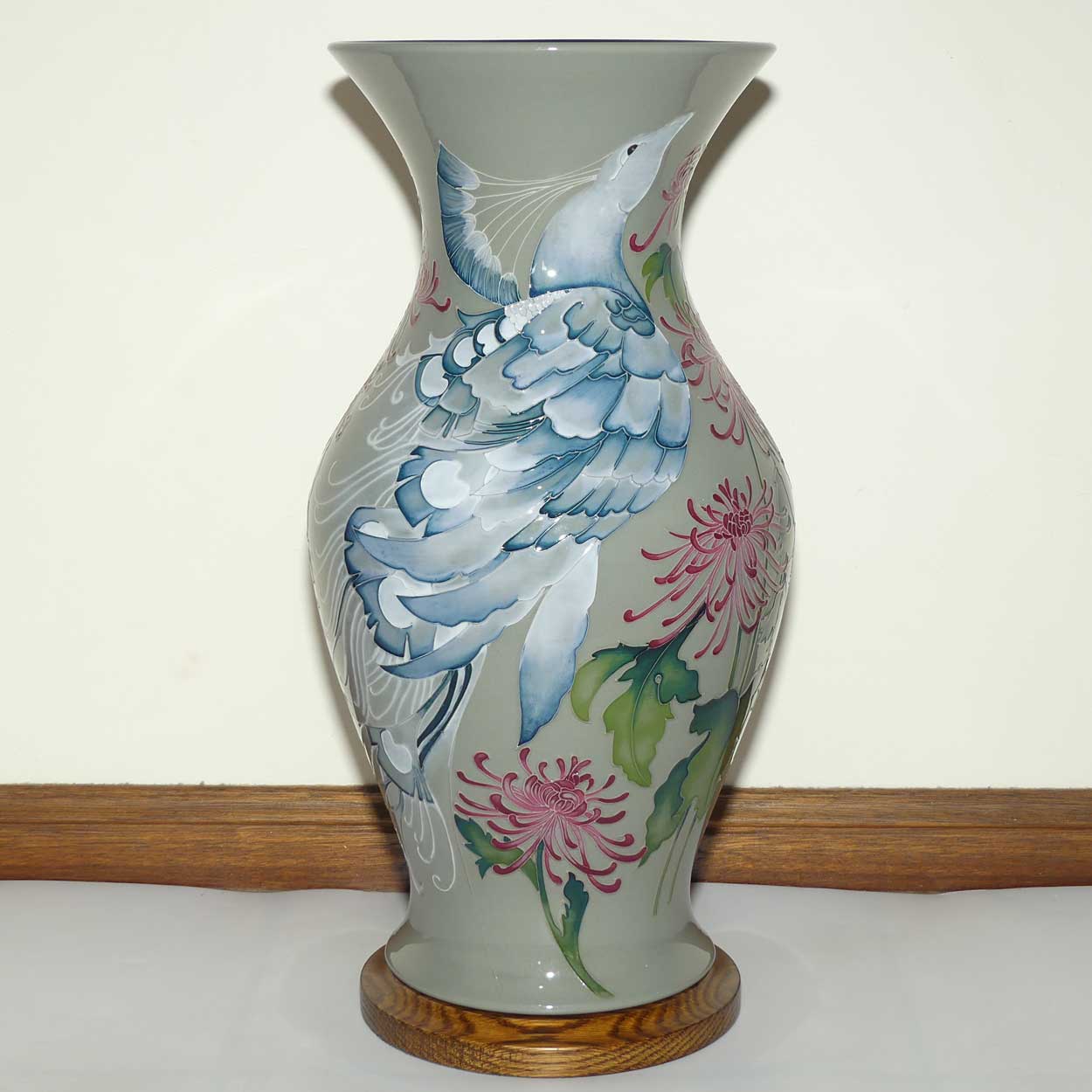 Moorcroft Isola Bella 226/18 Prestige Vase (Ltd Ed)