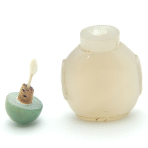 Chinese Translucent Agate Snuff Bottle | Green Top