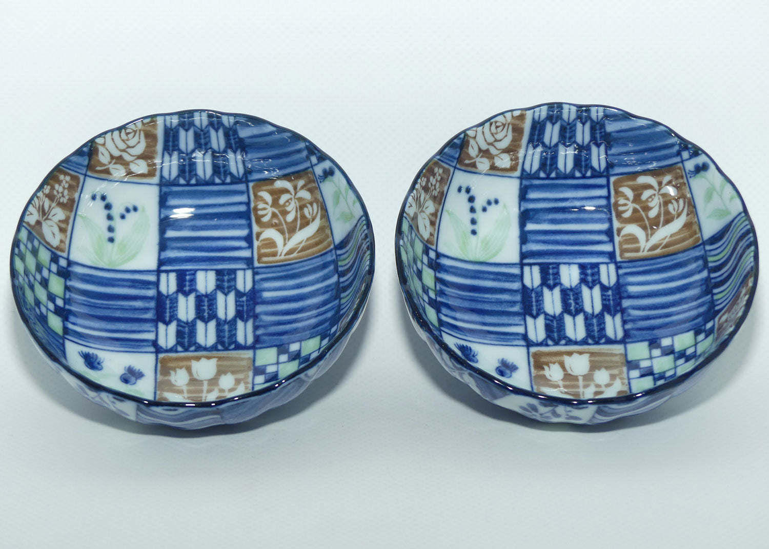 Pair of Vintage Japanese Arita Ware Patchwork design finger bowls | #2