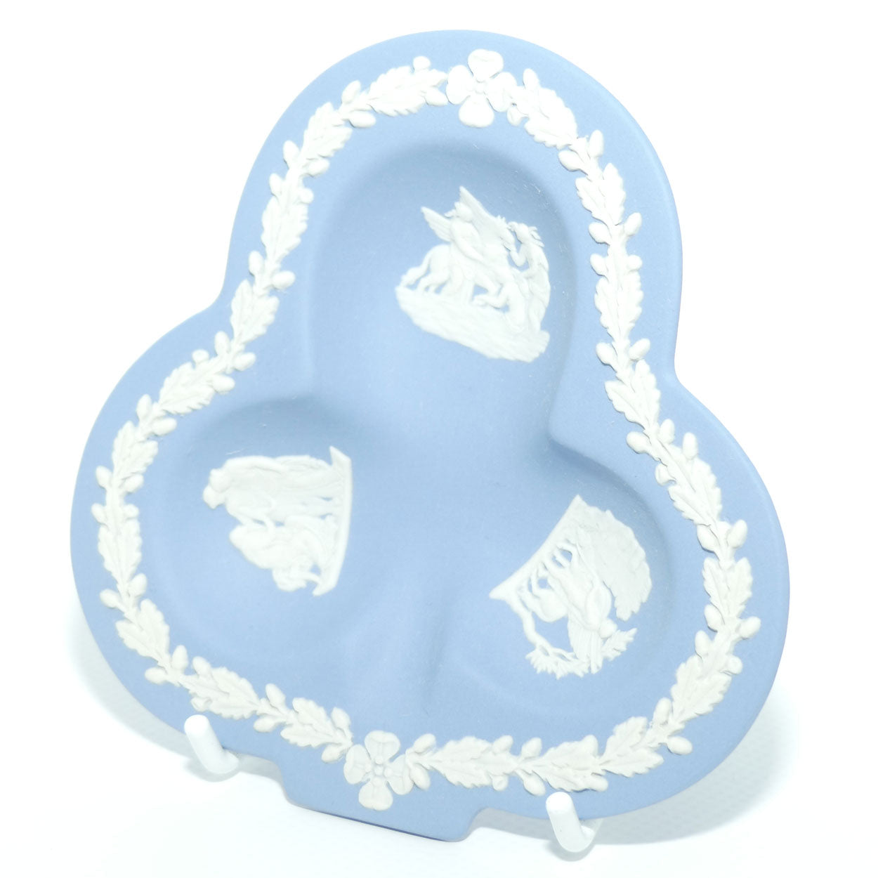 Wedgwood Jasper | White on Pale Blue | Clubs shape dish | #2