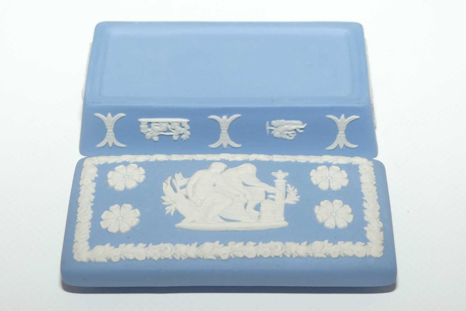 Wedgwood Jasper | White on Pale Blue | Well decorated Rectangular box | #4