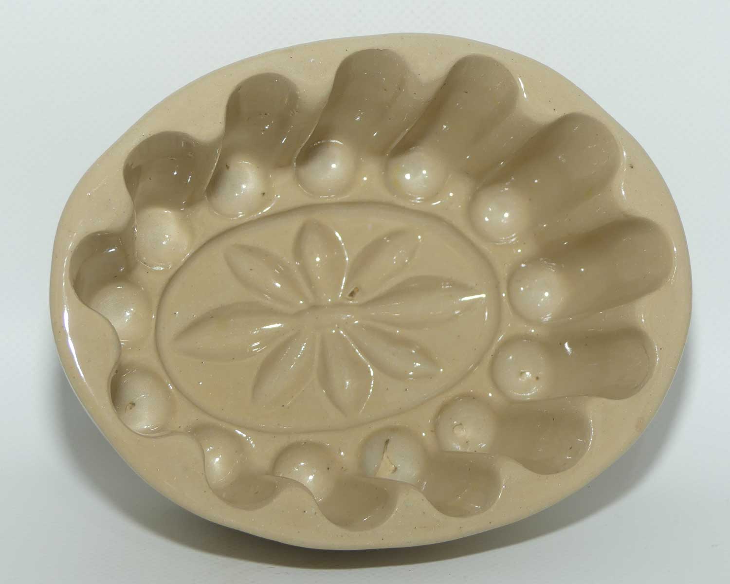 Antique Cream coloured Porcelain Jelly Mould | Floral Pattern