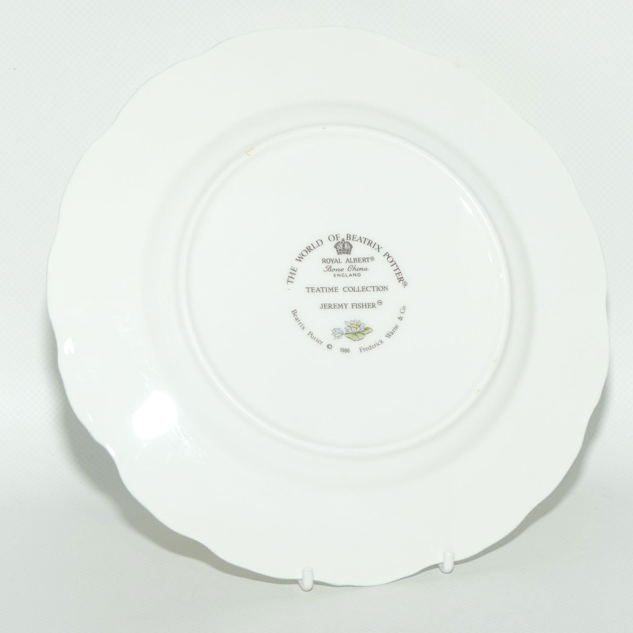 Royal Albert Beatrix Potter | The World of Beatrix Potter Teatime Collection | Jeremy Fisher plate | 21cm | boxed