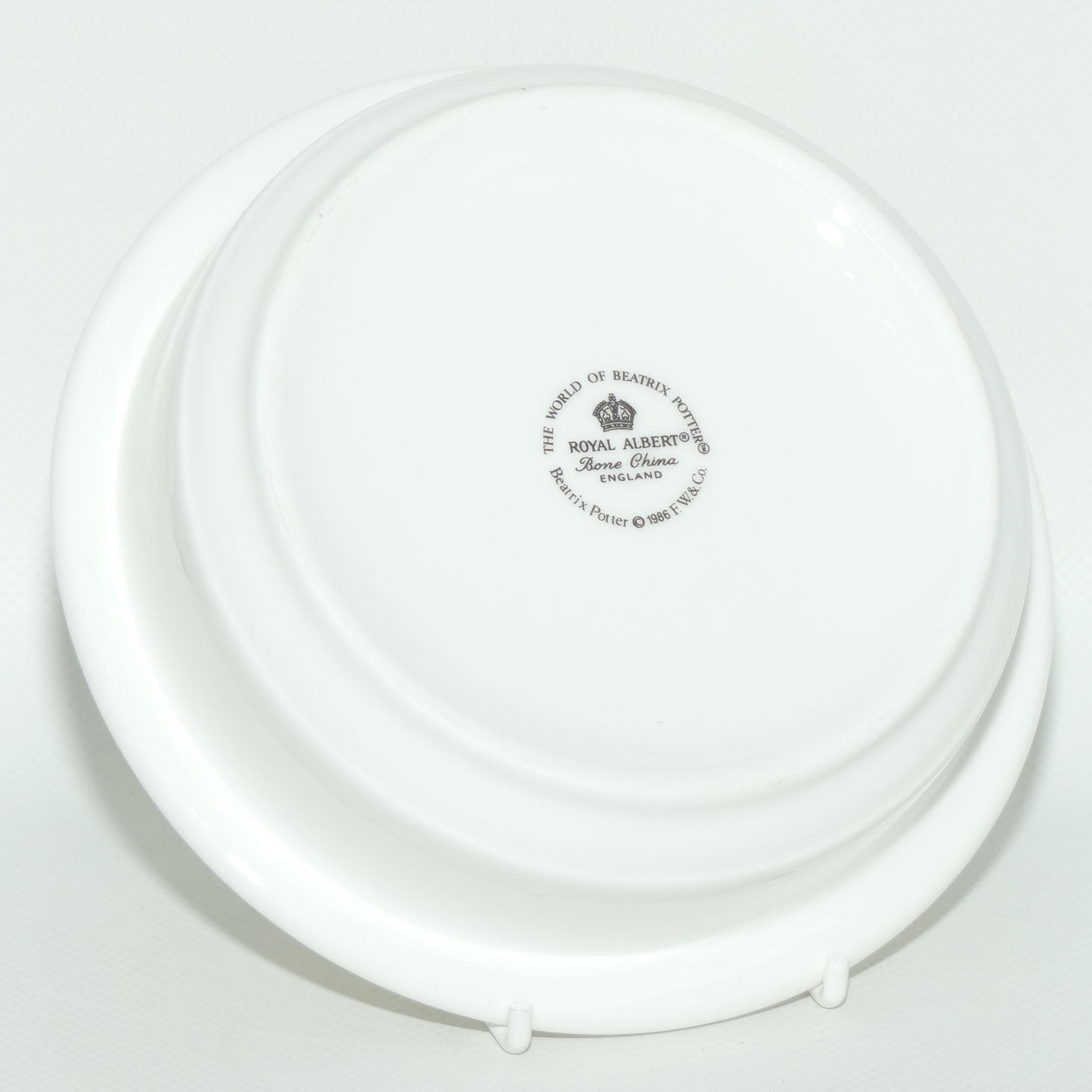Royal Albert Beatrix Potter | The World of Beatrix Potter | Mr Jeremy Fisher baby plate | 16cm diam