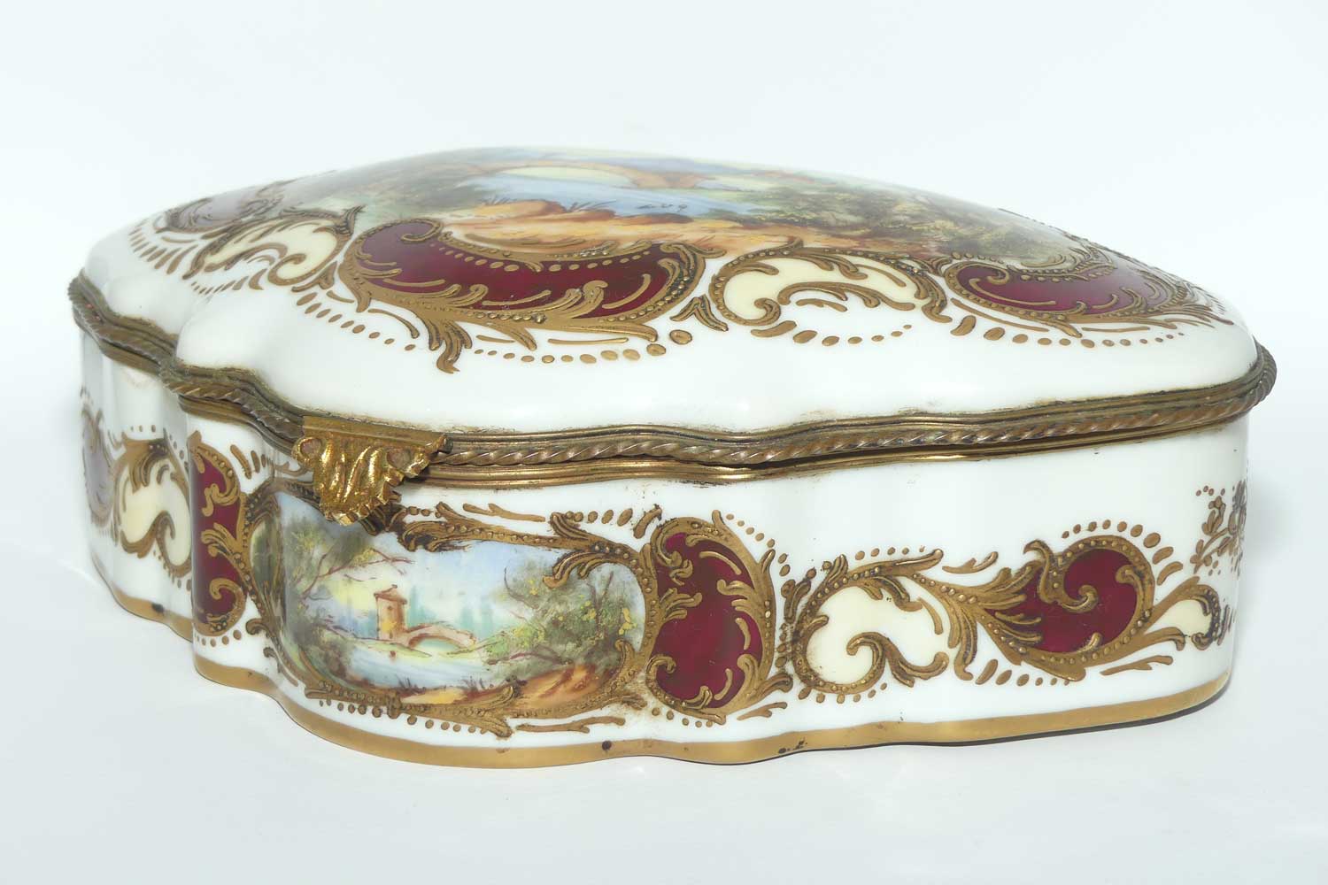 Superb French Sevres style Dressing table Casket | Coffret en Porcelaine | Zug
