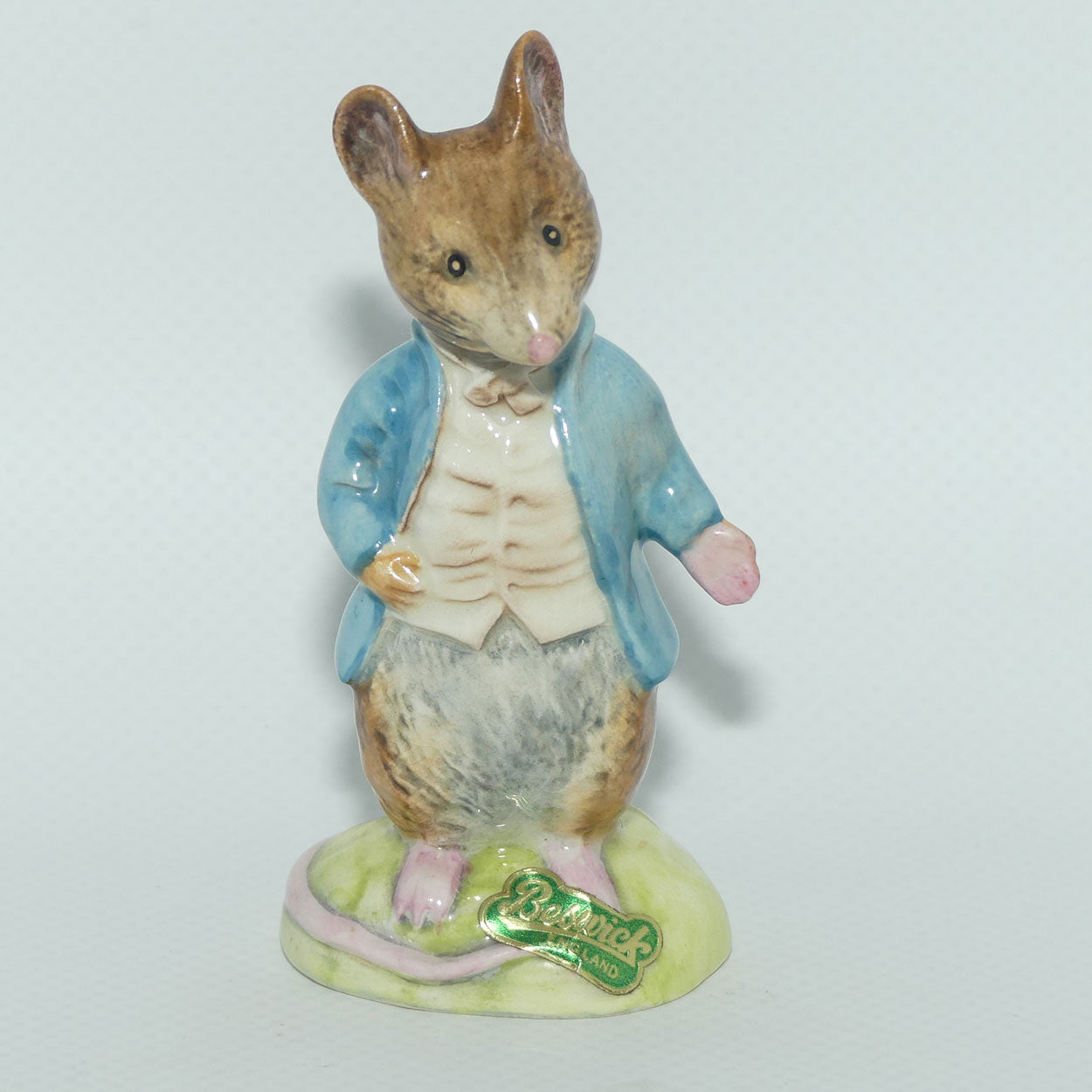 Beswick Beatrix Potter Johnny Town-Mouse | BP2a Gold Oval