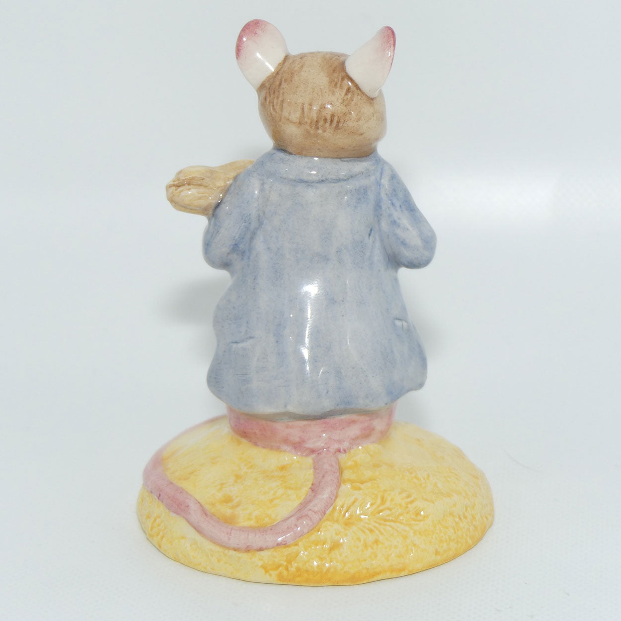 Beswick Beatrix Potter Johnny Town Mouse Eating Corn 