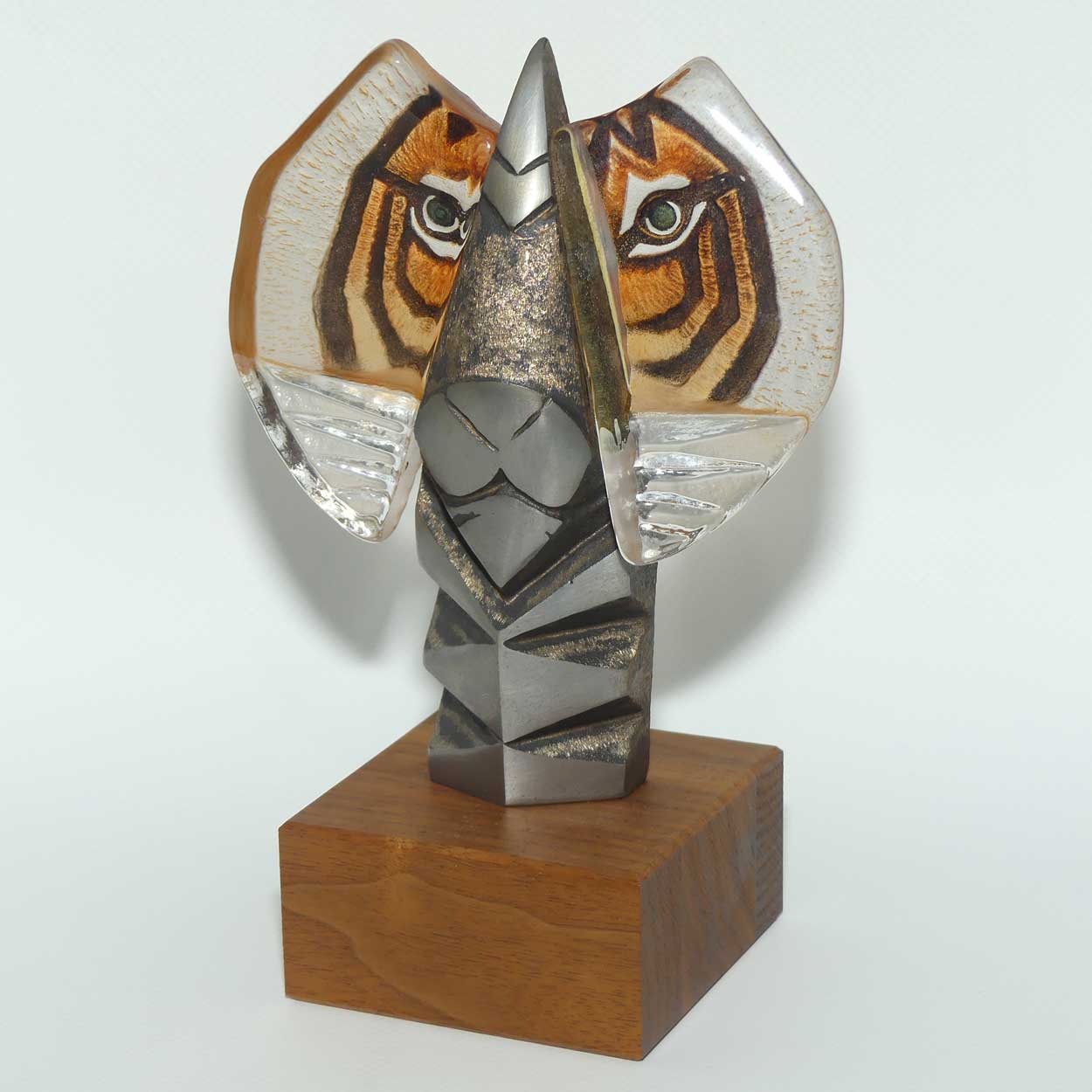 Mats Jonasson Sweden Crystal | The Hunter | Tiger | Hand Painted Crystal and Steel Limited Edition sculpture | Limited Edition sculpture
