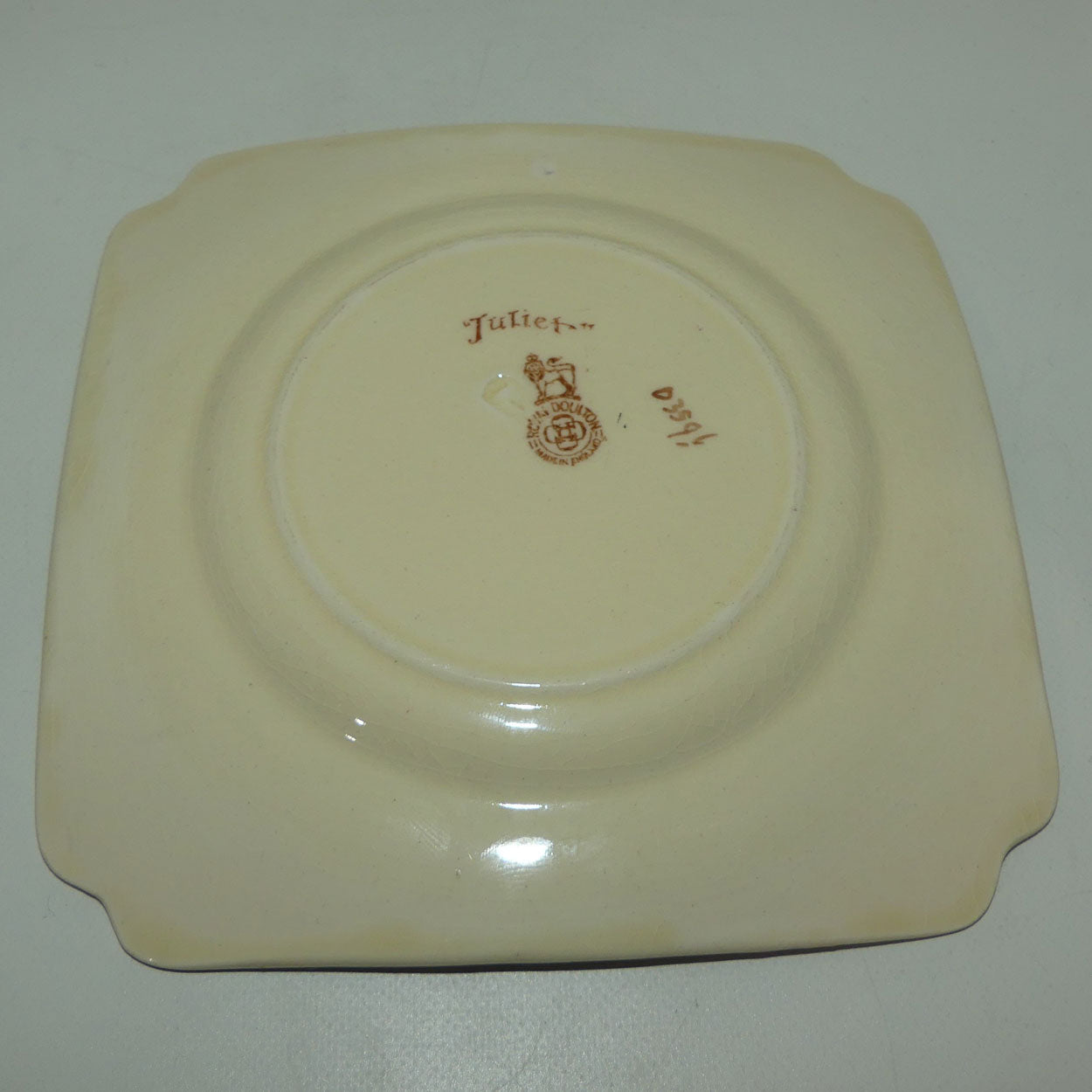 royal-doulton-shakespearean-juliet-trio-d3596-matched