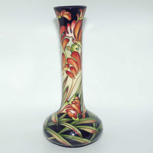 Moorcroft Kangaroo Paw vase 99/15 | NE 67