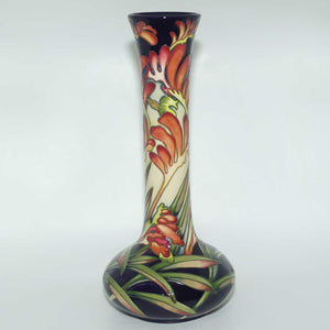 Moorcroft Kangaroo Paw vase 99/15 | NE 67