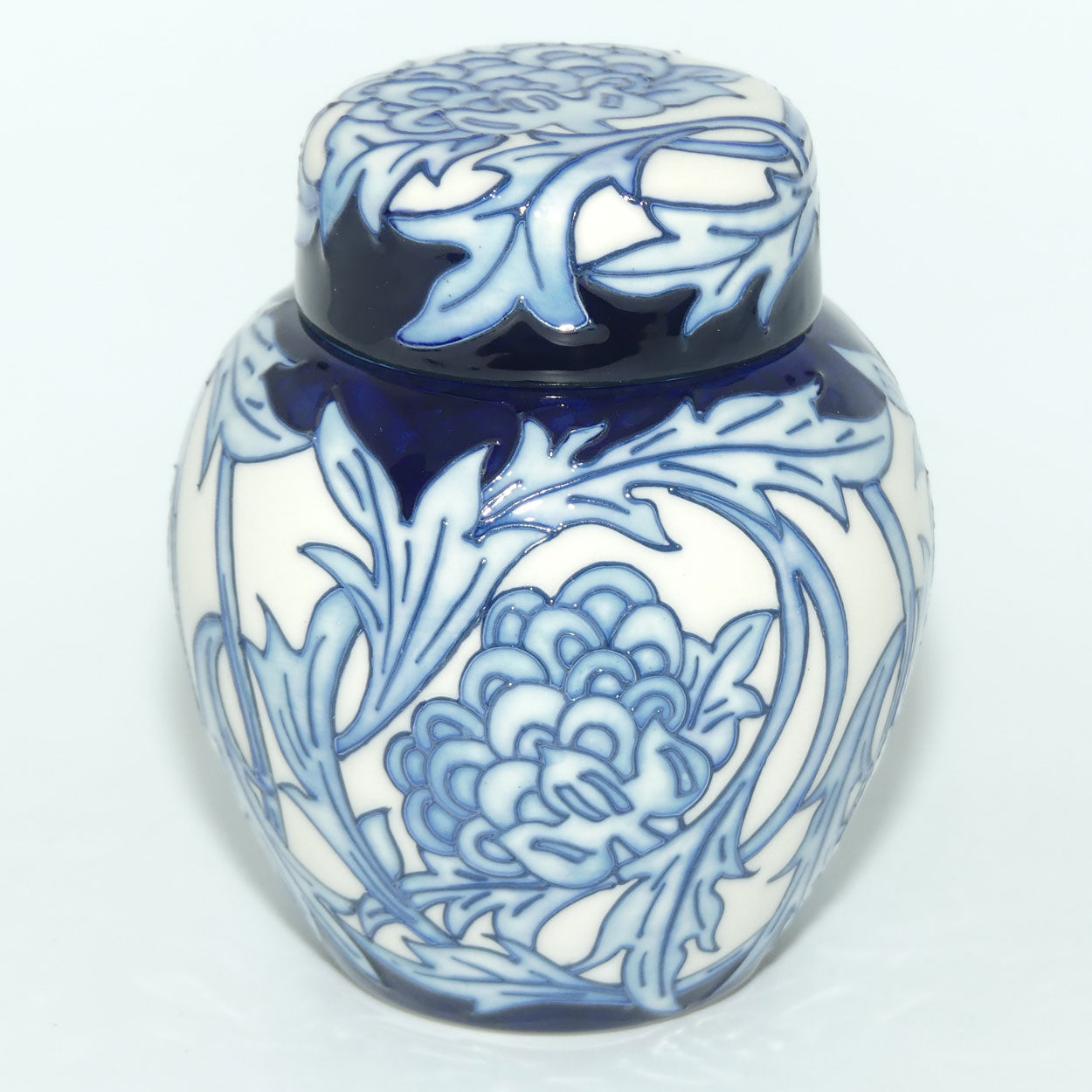 Moorcroft Kelmscott Artichoke Ginger Jar 769/4