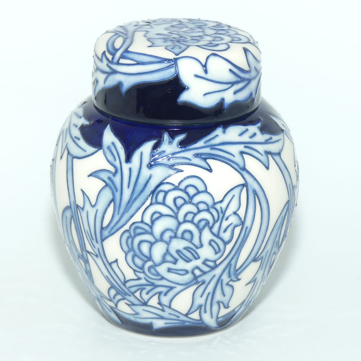 Moorcroft Kelmscott Artichoke Ginger Jar 769/4