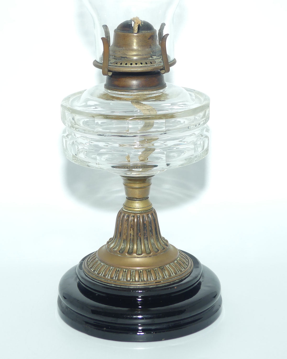 Victorian facetted Crystal font Oil Lamp | Brass Column on Black Terracotta base