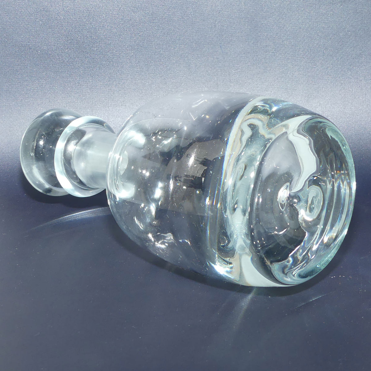 Vintage Mid Century Krosno Poland decanter | Controlled bubble design