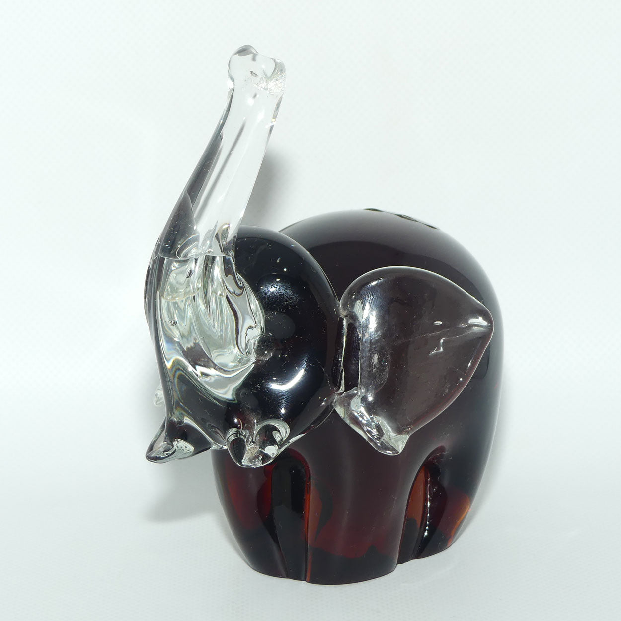 Krosno Jozefina Amber Glass Elephant paperweight