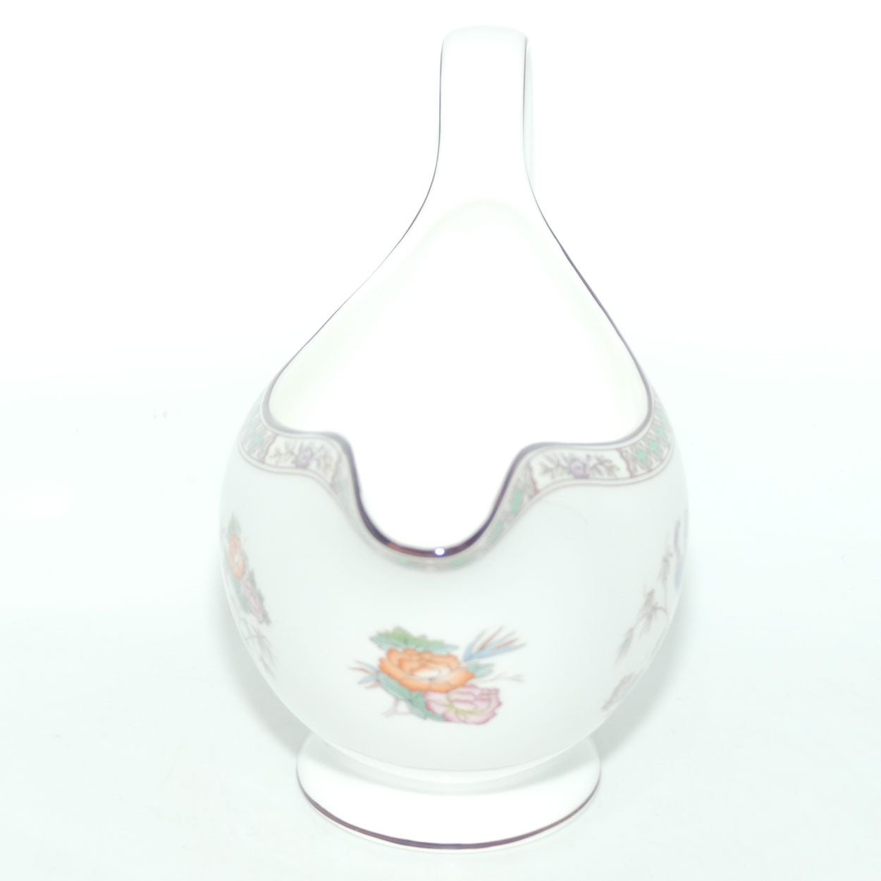 Wedgwood Bone China Kutani Crane gravy boat and underplate