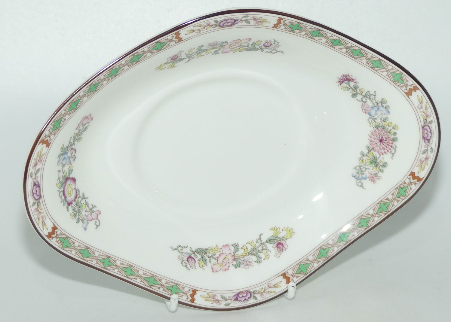 Wedgwood Bone China Kutani Crane gravy boat and underplate