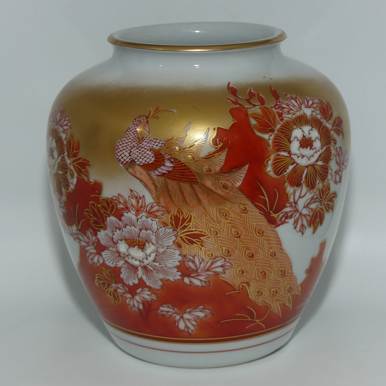 Japanese Kutani Ware Heavily Gilt vase depicting Peacock | original box