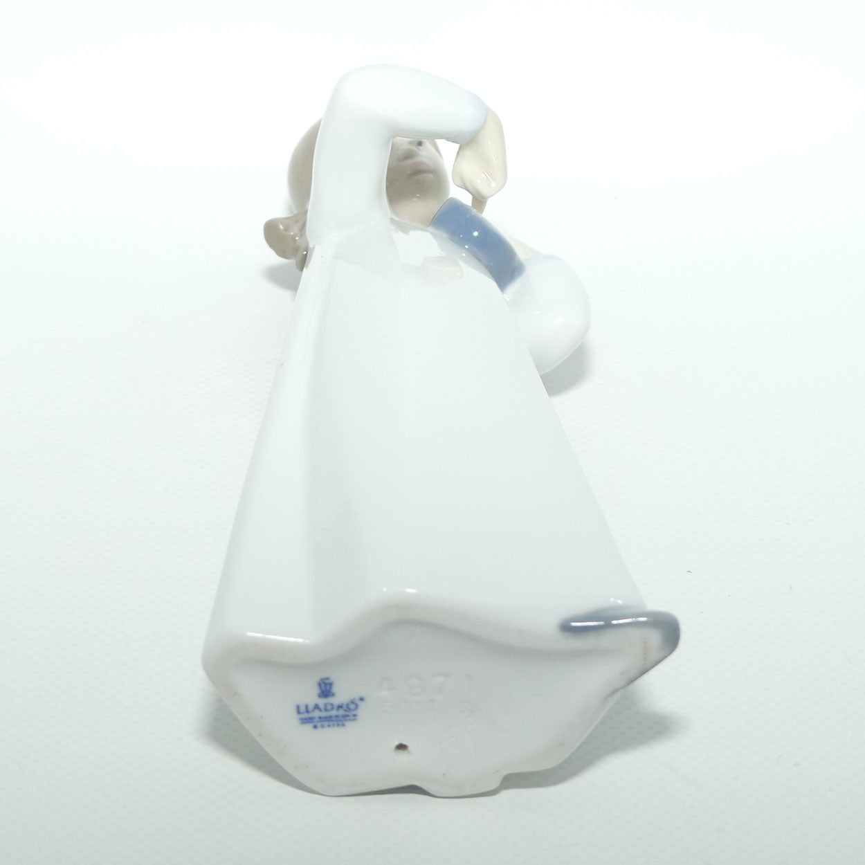 Lladro figure Girl with Guitar | #4871 | figure only