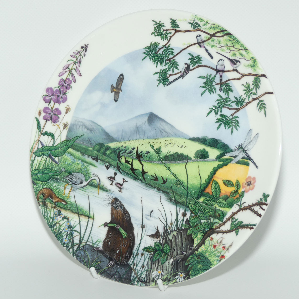 Wedgwood Bone China plate | Colin Newman's Country Panorama #8 | The Lakeside