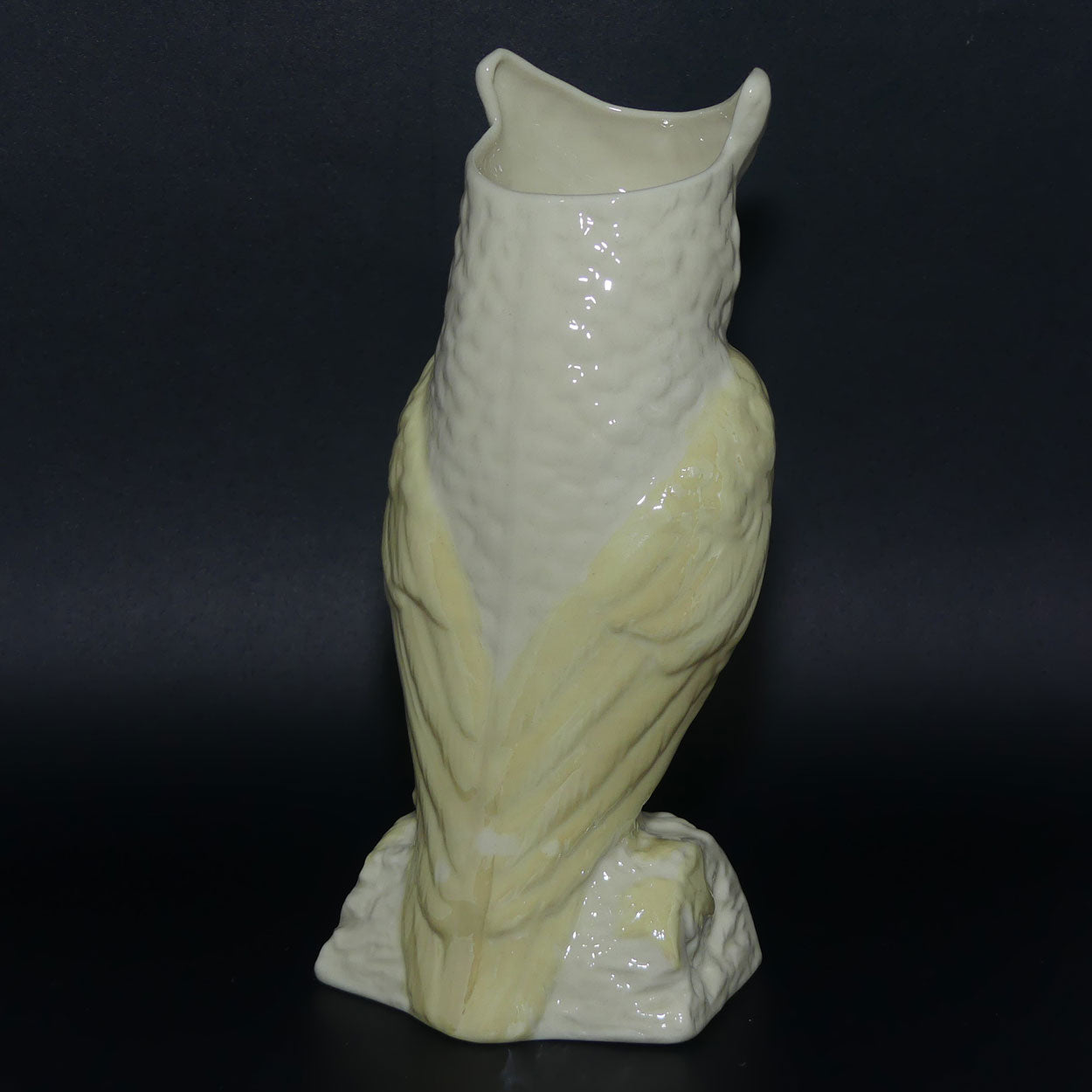 Belleek Owl Vase | Large | 3rd Green Mark
