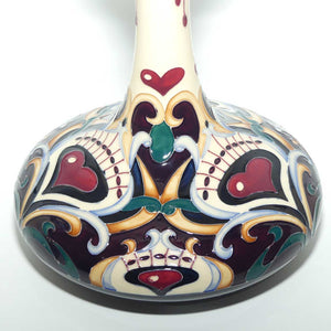 Moorcroft Lassie o'My Heart vase | Shape 104/9 | LE116/150