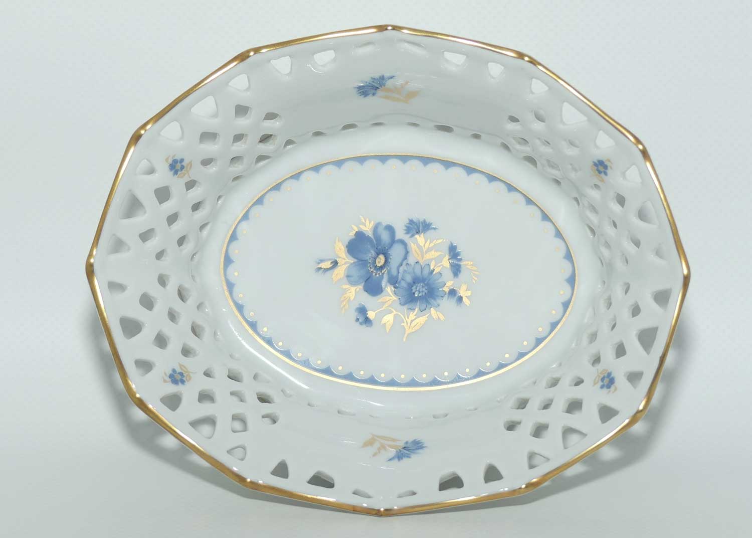 Schumann Arzberg Bavaria lattice basket | Blue Floral and Gilt