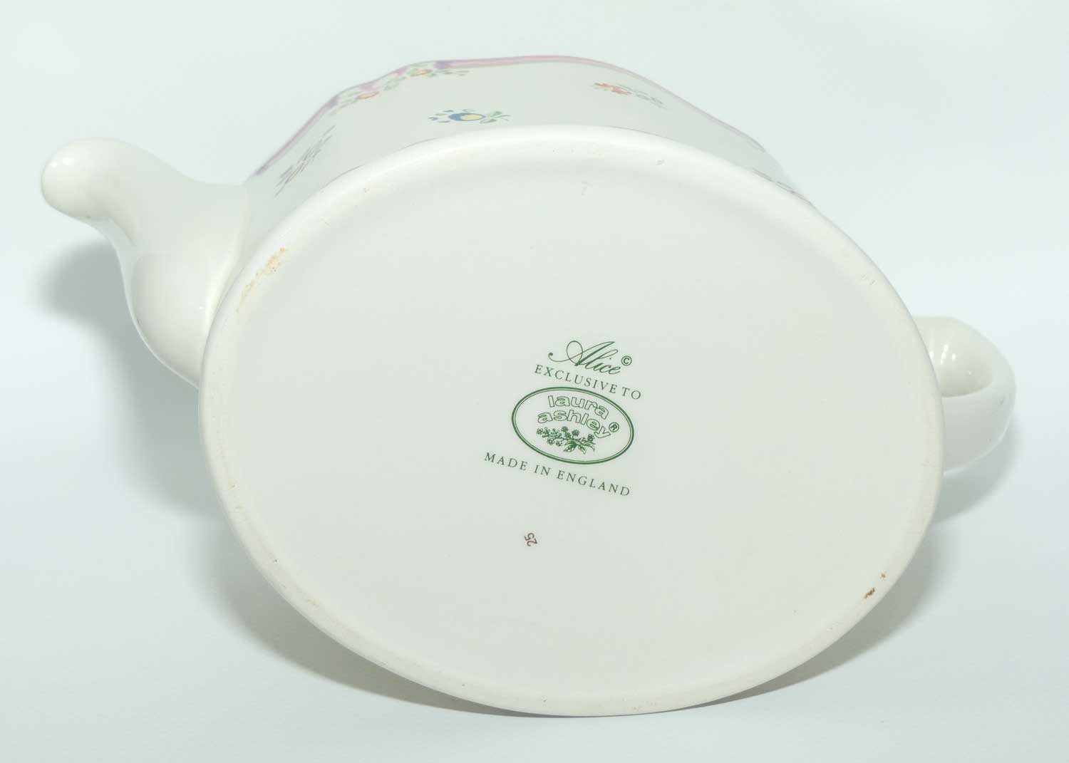 Laura Ashley England | Alice pattern tea pot | boxed