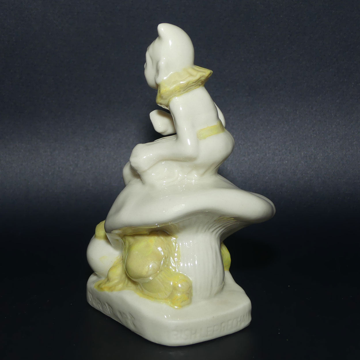 Belleek Irish Leprechaun figure | 3rd Green Mark