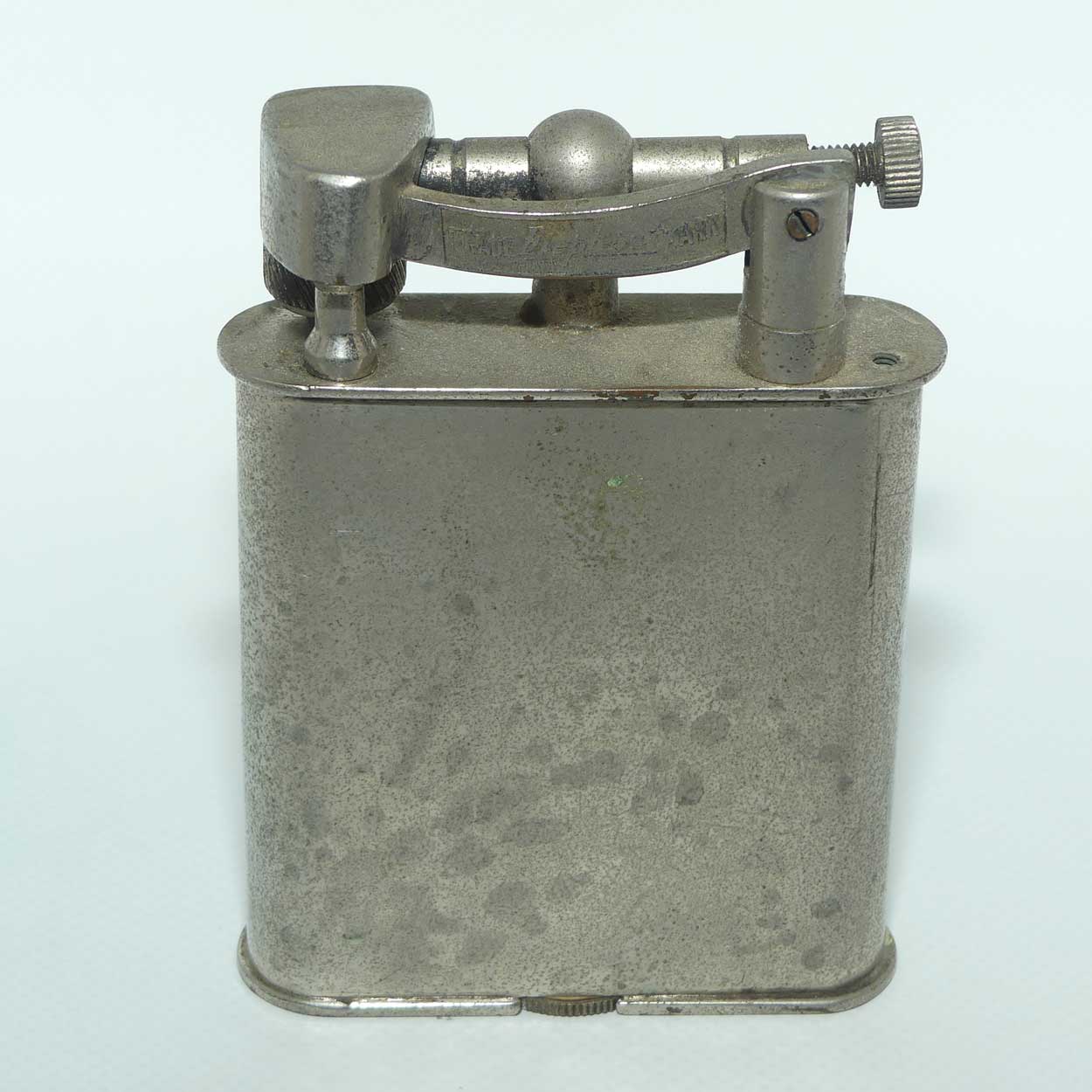 Unusual Lift Arm Elephant TRADE MARK table lighter | NOTE LARGE SIZE