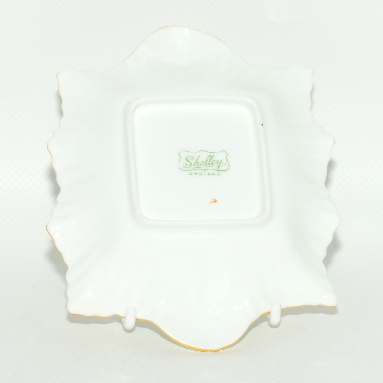 Shelley Cottage and Path pattern tab handle pin dish