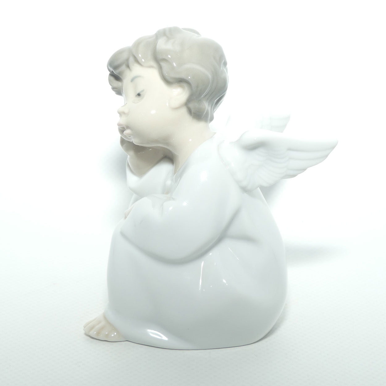 Lladro figure Angel Thinking | #4539