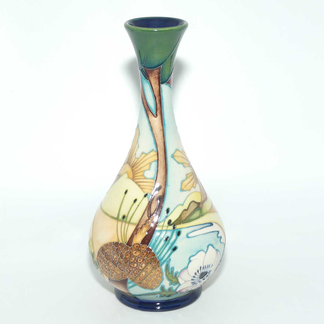 Moorcroft Anzac Centenary Lone Pine 80/9 vase | Trial