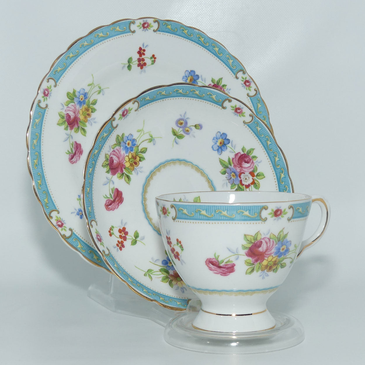 Tuscan Fine English Bone China Lowestoft pattern Floral trio