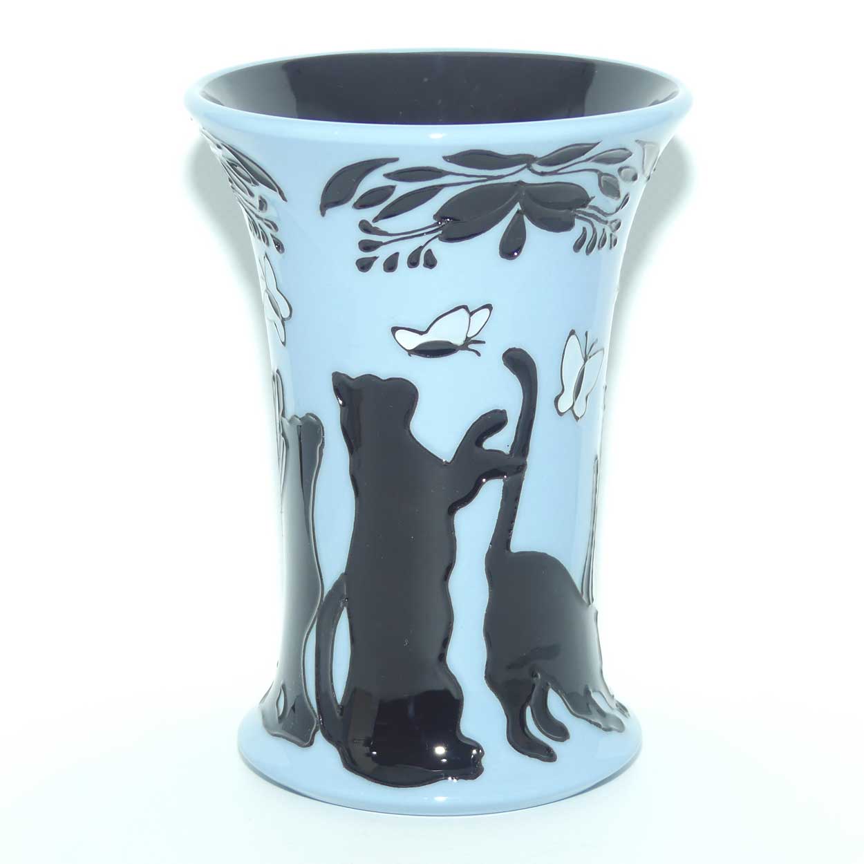 Moorcroft Lucky 158/6 vase | Num Ed 577